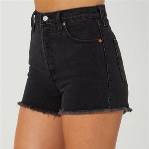 Levi's Ribcage Jean Shorts Black Denim High Rise Women's Size 31 Button Fly